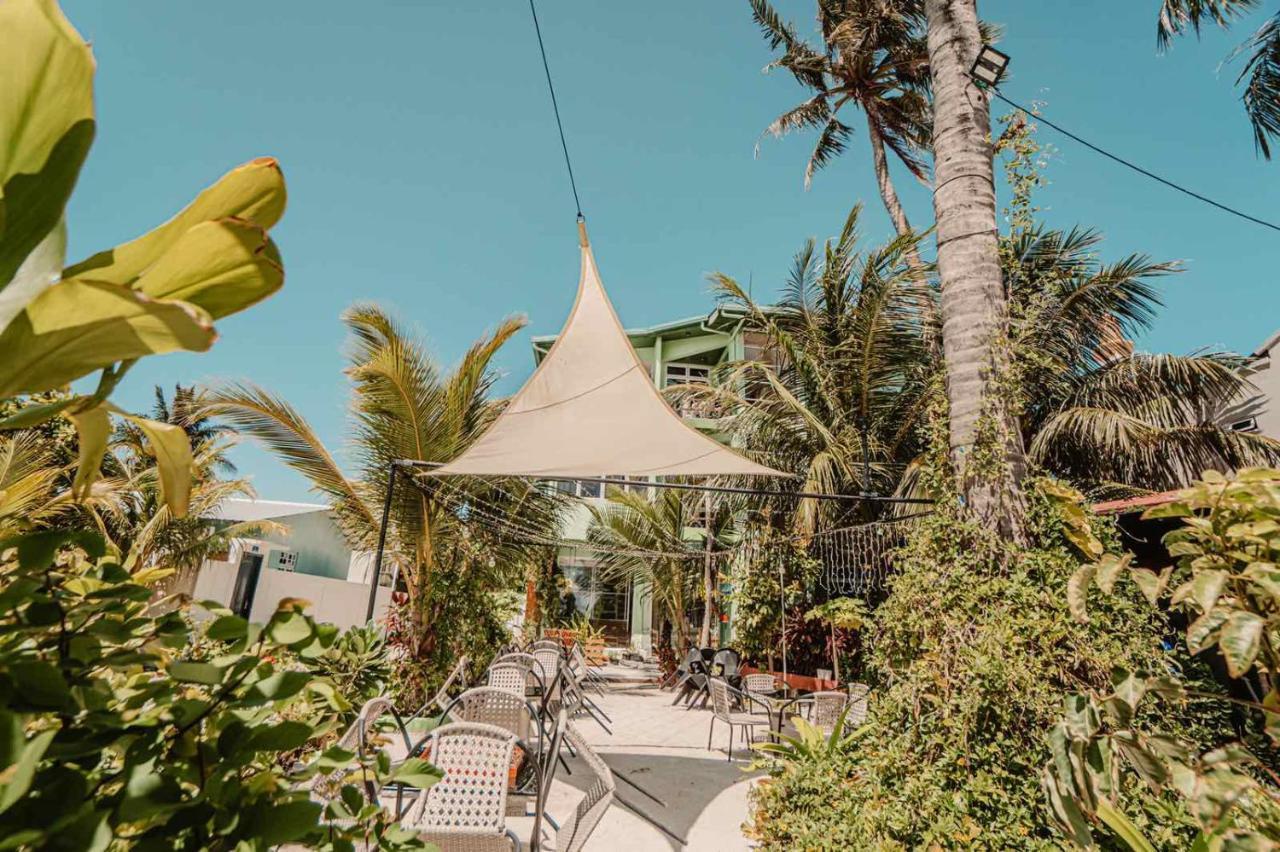 Oceana Boutique Hotel Maafushi Bagian luar foto