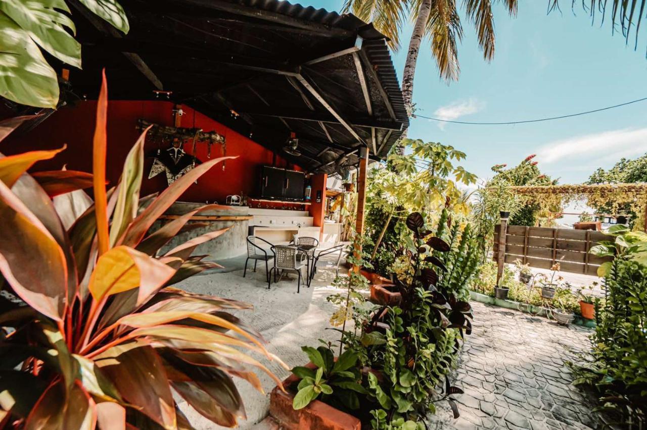 Oceana Boutique Hotel Maafushi Bagian luar foto