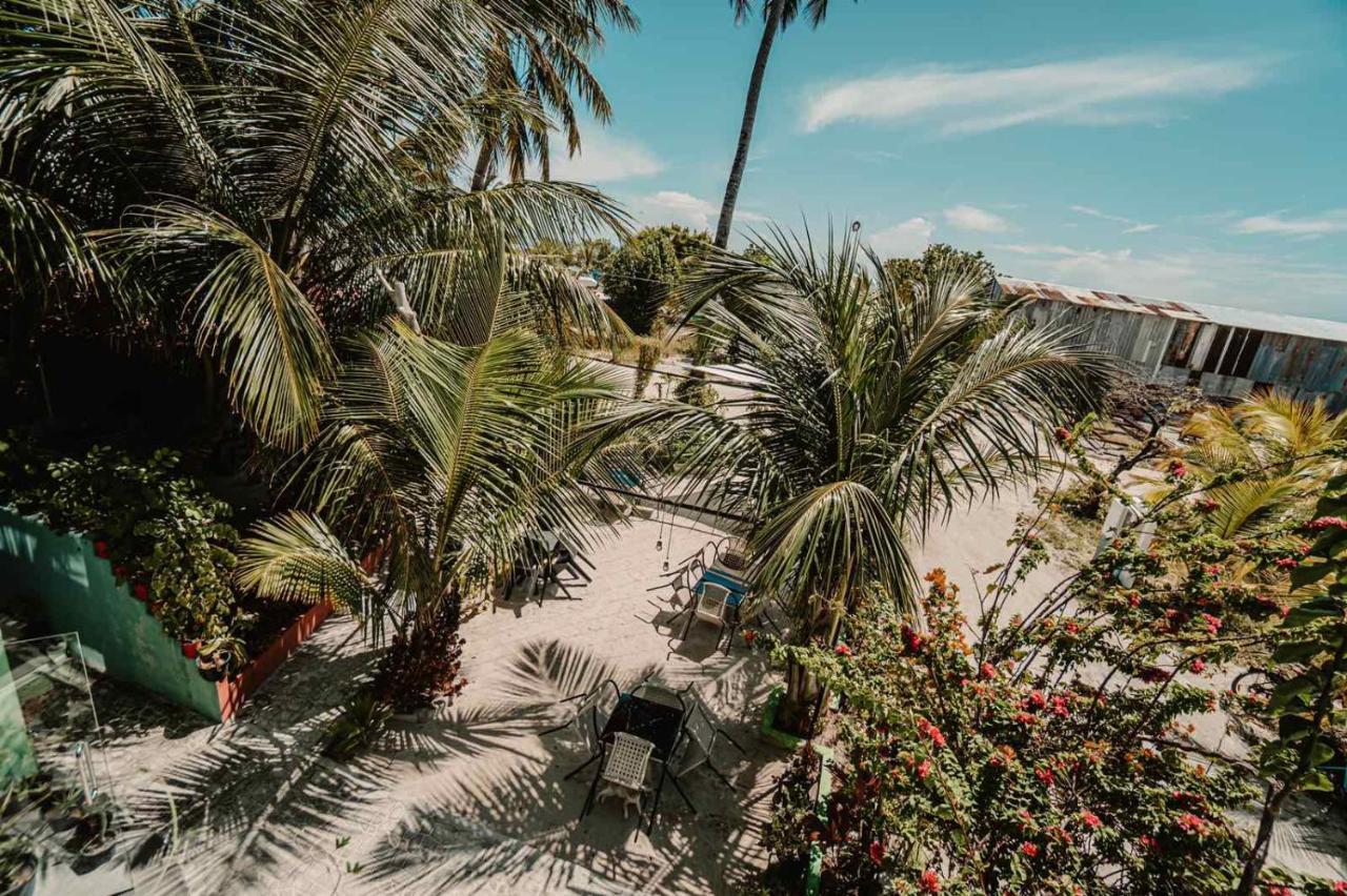 Oceana Boutique Hotel Maafushi Bagian luar foto
